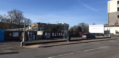 New Southgate train station