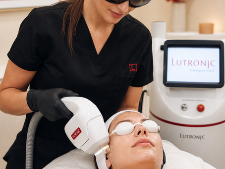 Top 6 Laser Facial Resurfacing Clinics for 2026