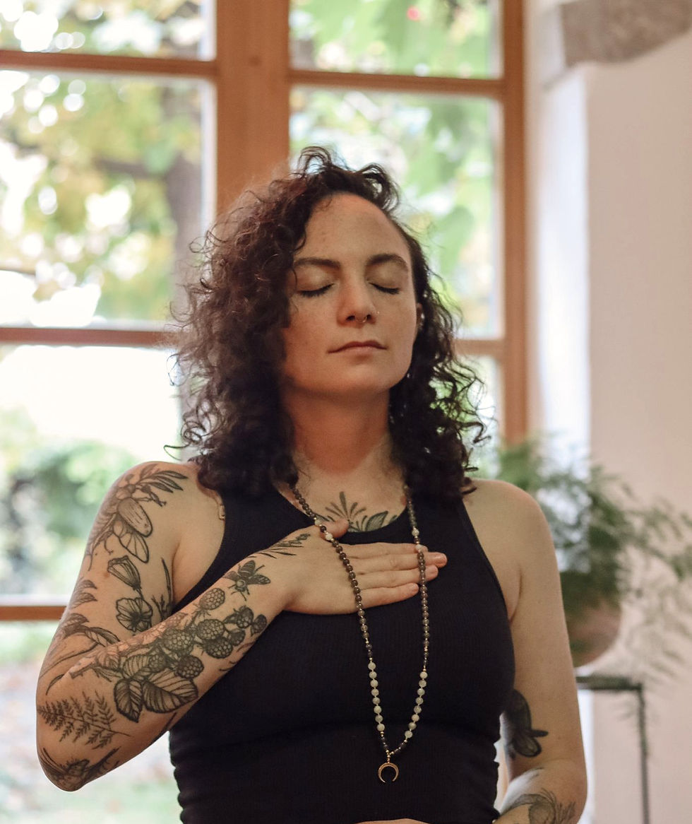 Hatha Yoga Kraftvoll bei Anja
