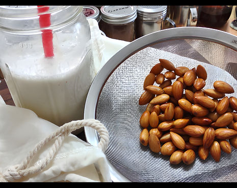 homemade almond milk recipe, how to make homemade almond milk