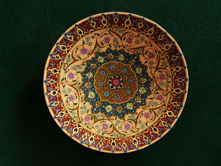 Saffron Motifs in Kashmiri Art: Beauty of the Golden Spice