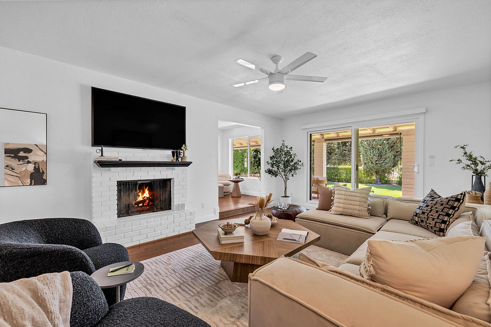 McCormick Ranch living room fully staged by Staging Scottsdale