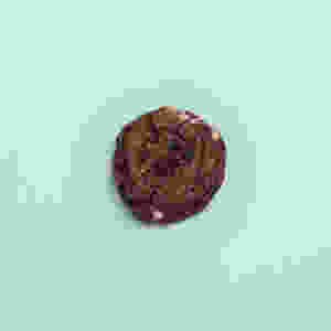 Eating disorders in men - cookie temptation