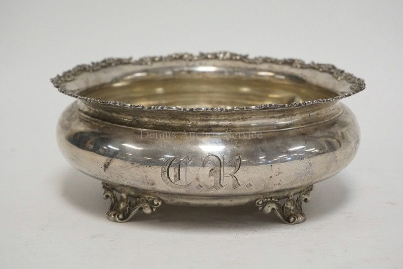 STERLING SILVER FOOTED FERNERY. 13.3 TROY OZ. 8 1/8 INCH DIA.