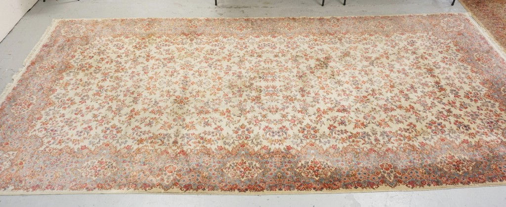 1252_LONG ROOM SIZE KARISTAN RUG MEASURING 18 FT 4 INCHES BY 8 FT 8 INCHES.