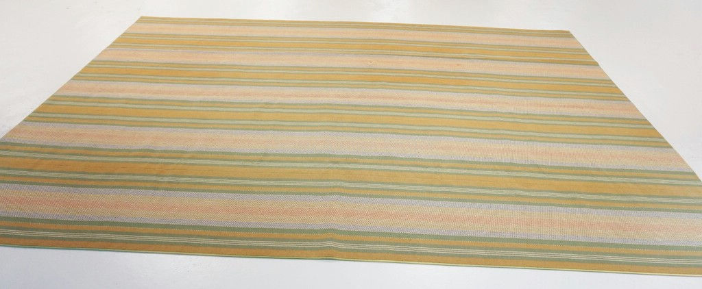 ROOM SIZE RUG. STRIPED.16FT 3 IN X 11 FT 3 IN.