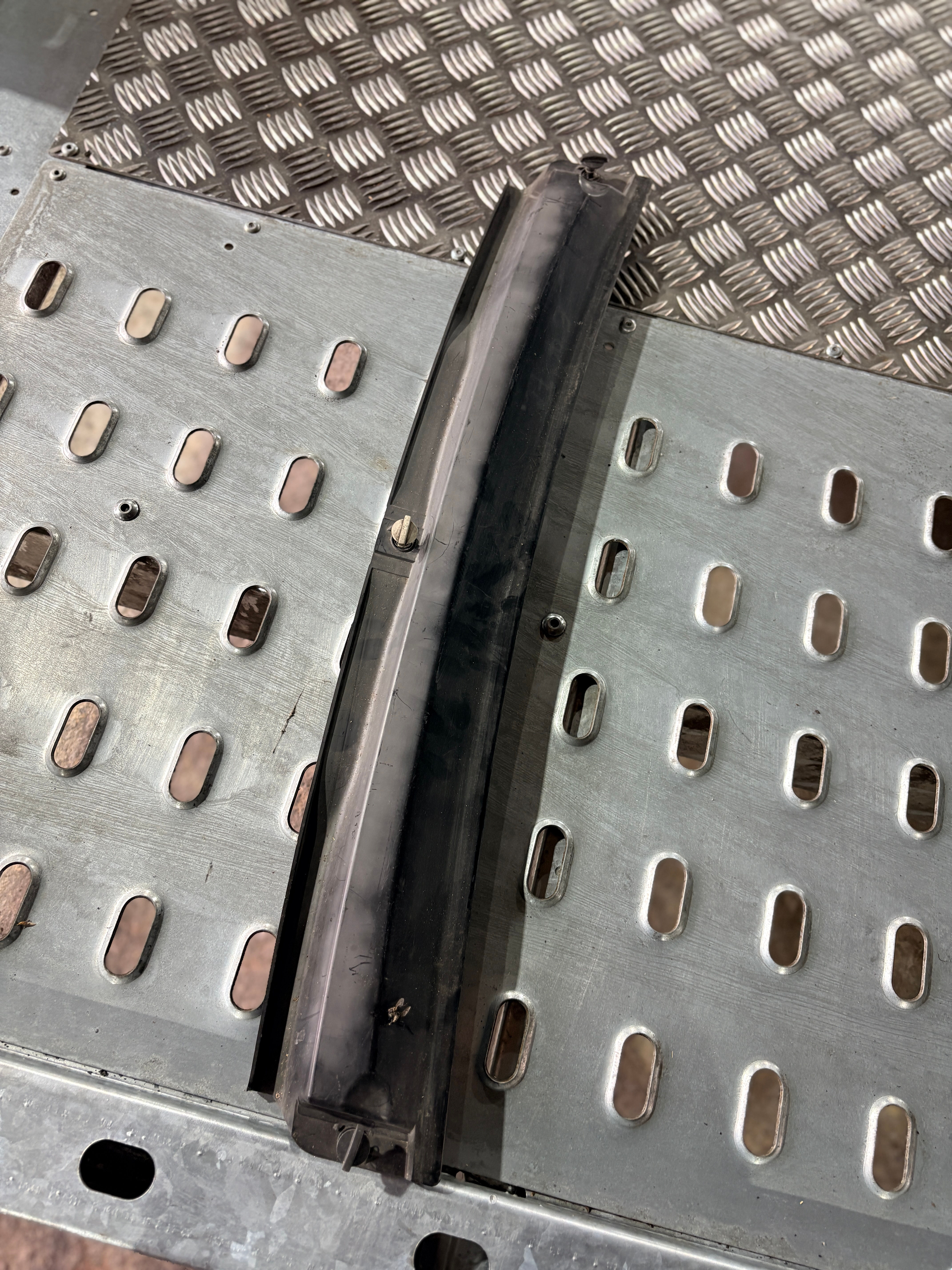 BMW E46 8363423 Abdeckung Verkleidung Pollenfilter Microfilter