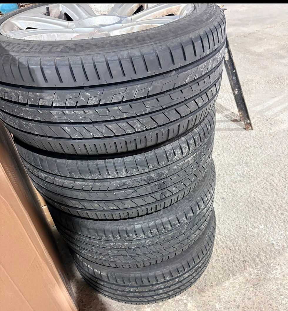Miniaturbild: BMW E46 Styling 96 17 Zoll Räder Alufelgen mit Reifen Sportiva 225/45R17 94Y