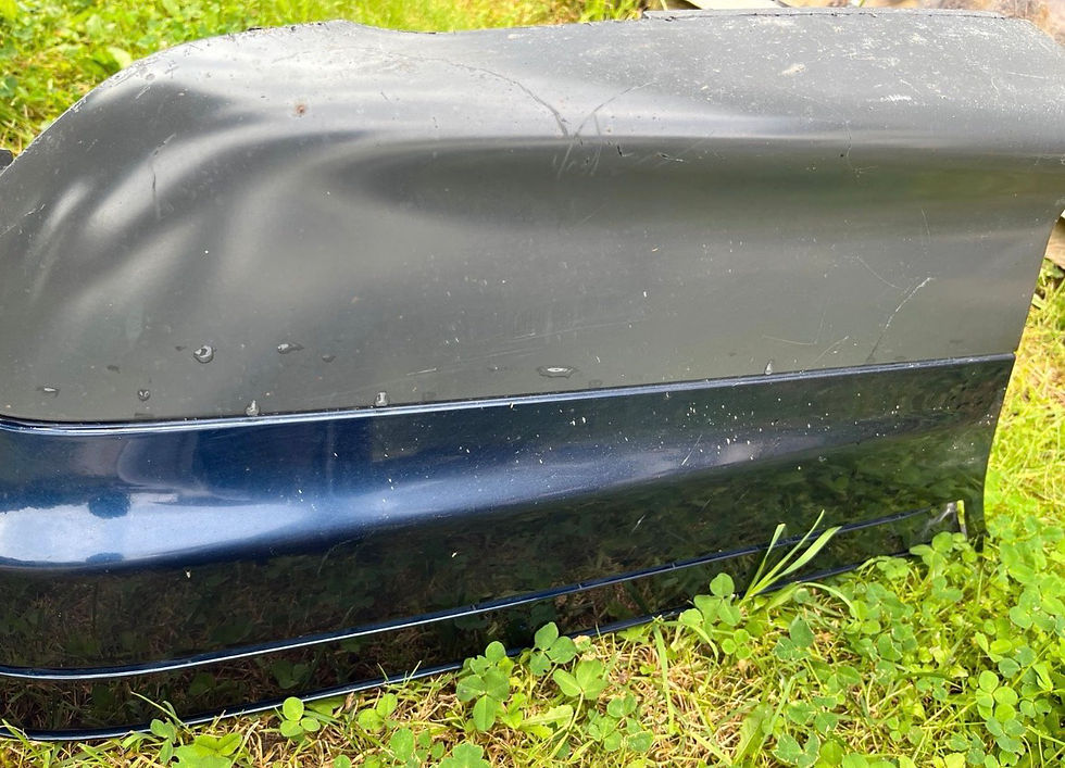 Miniaturbild: BMW E36 Limousine Stoßstange hinten 8135360