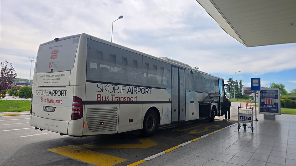 Bus shuttle airport