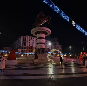 Video: The center of Skopje decorated for the New Year holidays