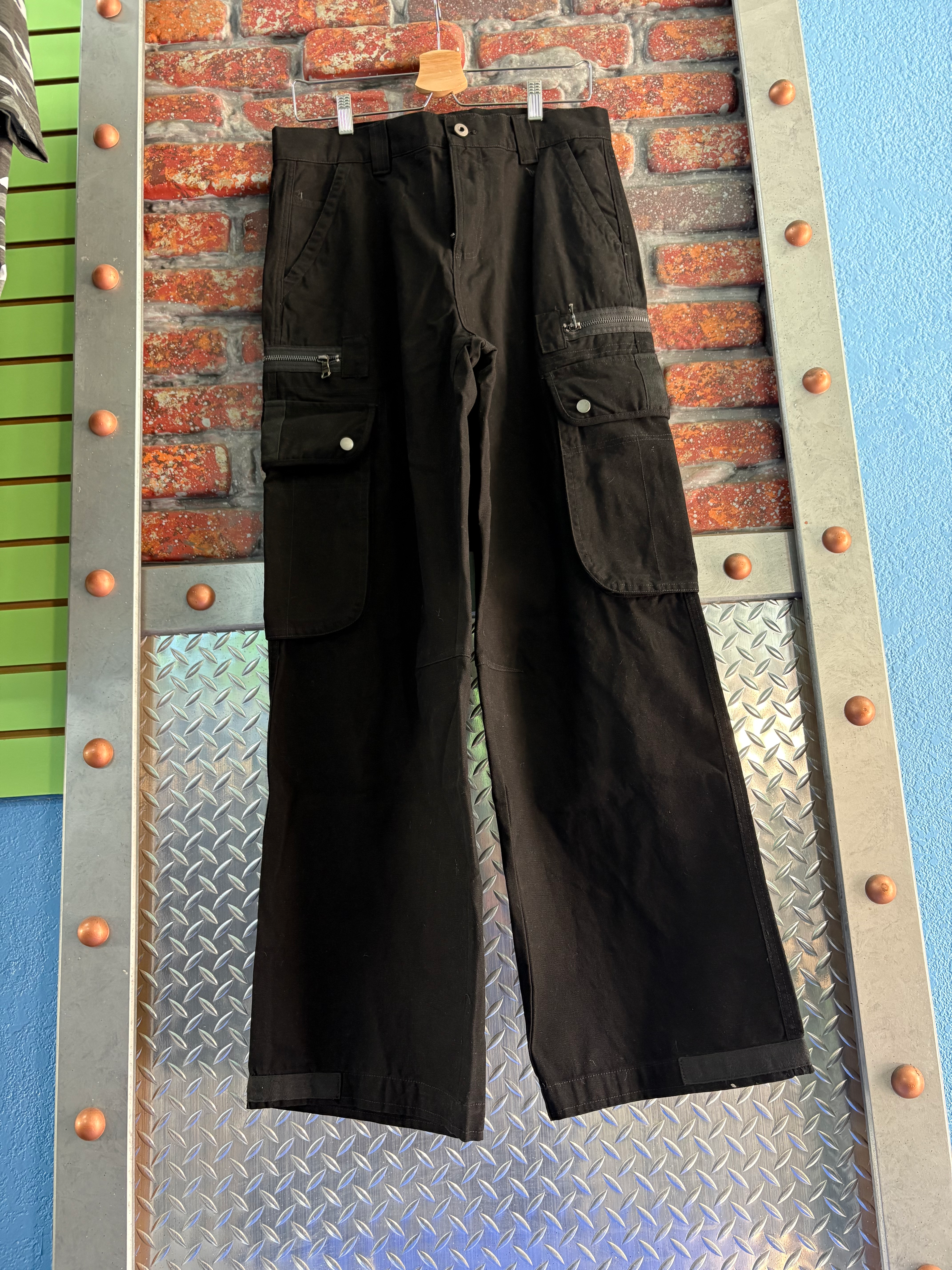 Black zip pocket Cargo pants
