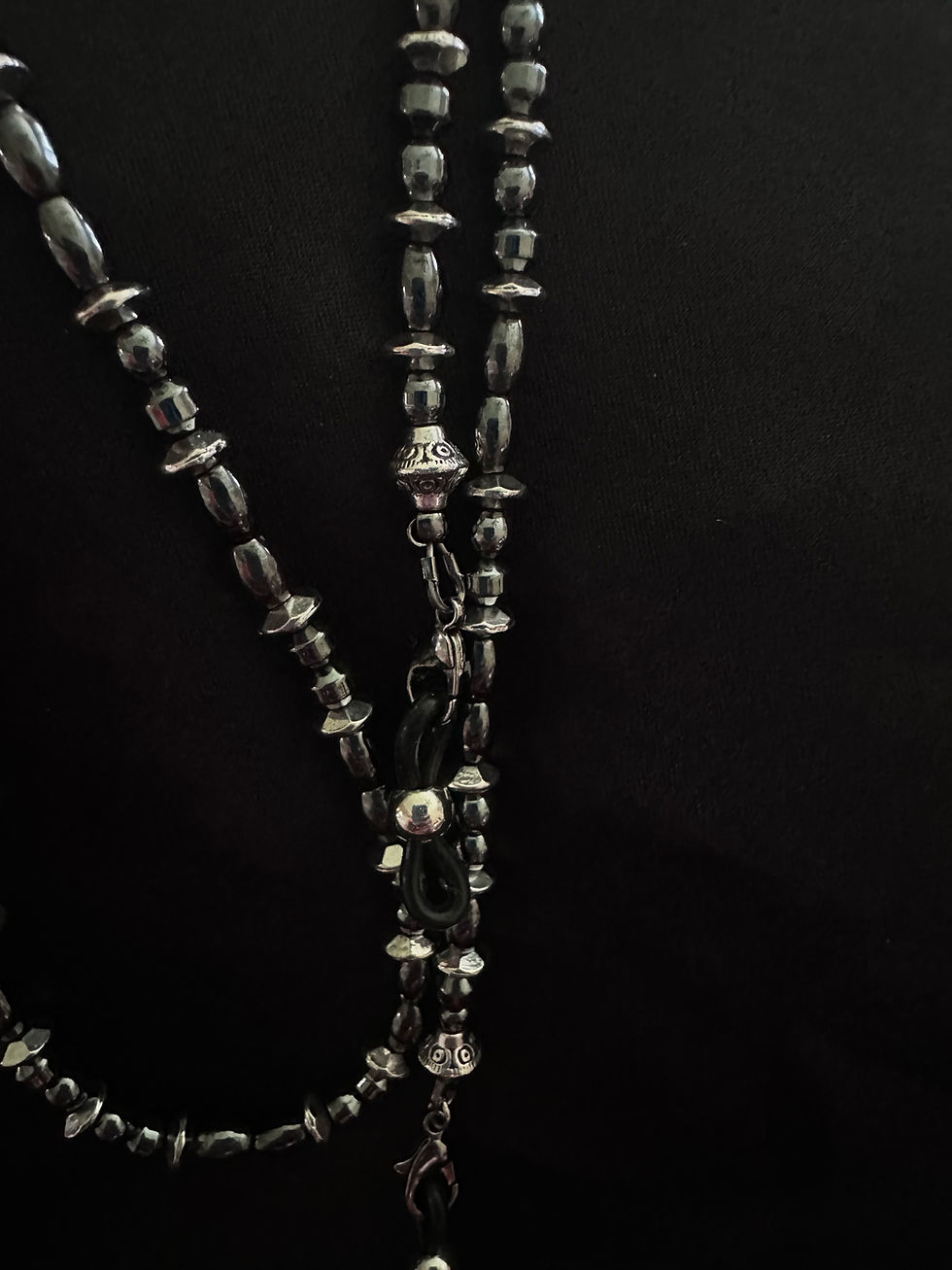 Thumbnail: Grounding Crystal Gem Eyeglass Chains