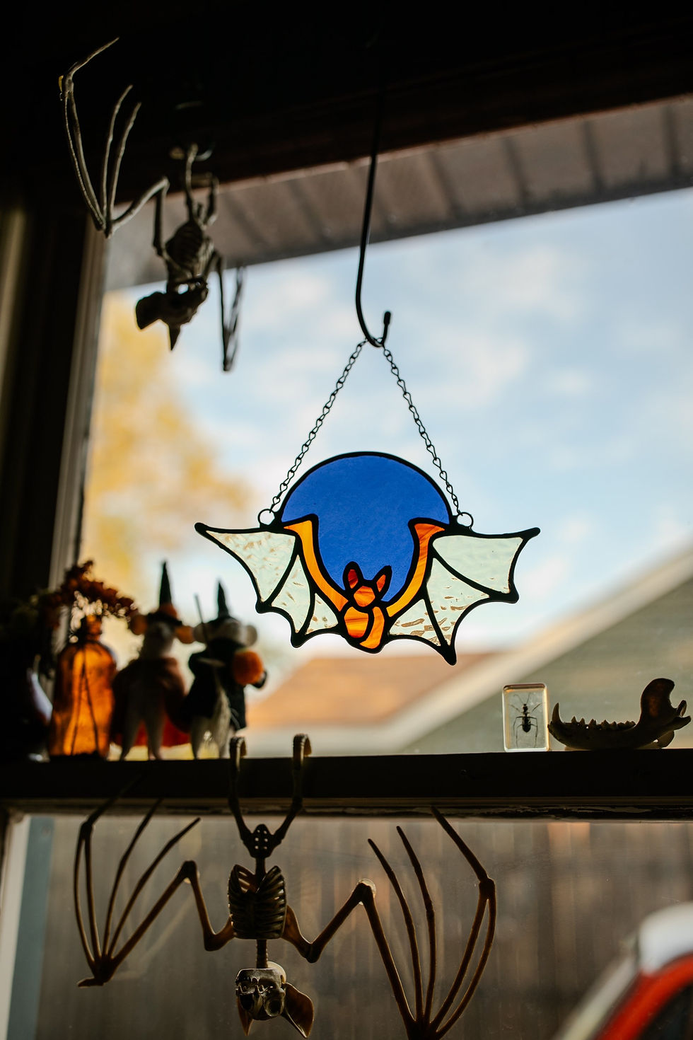 Thumbnail: Bats in moonlight