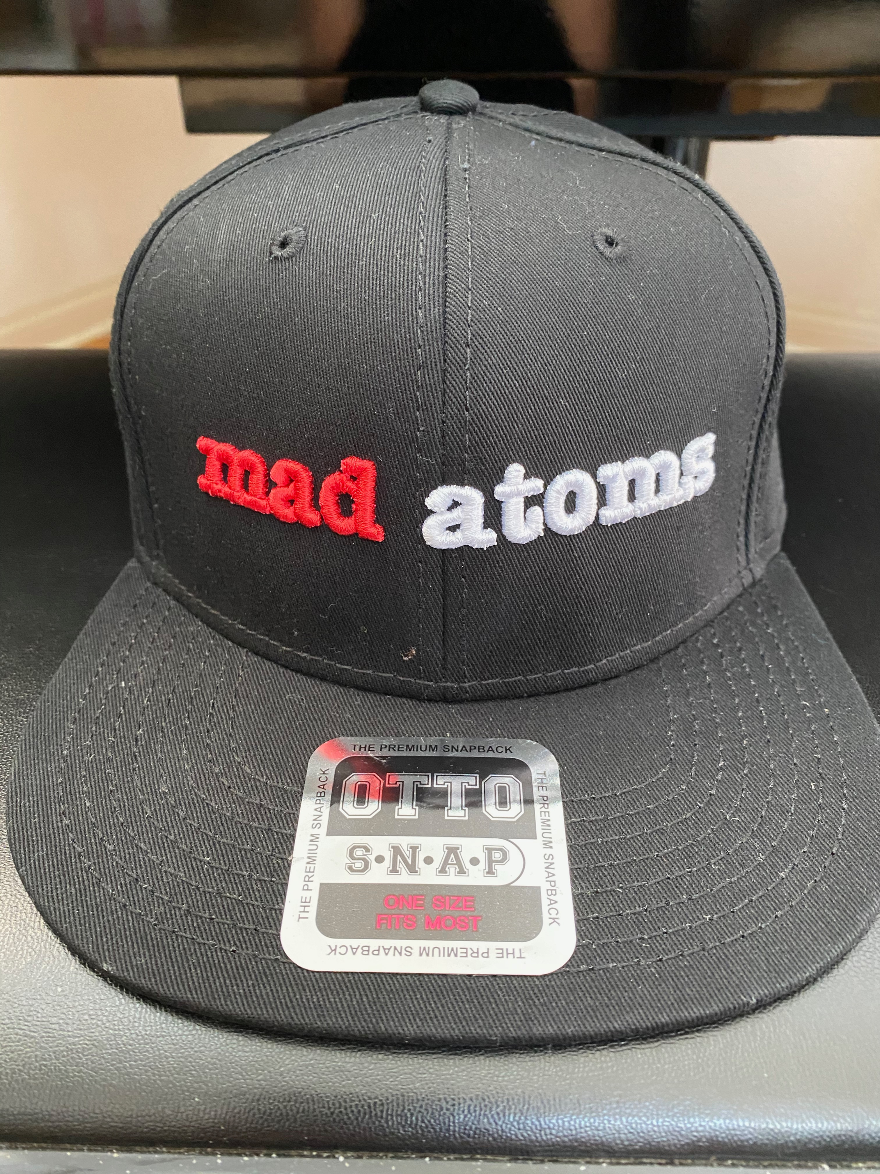 Mad Atoms HAT