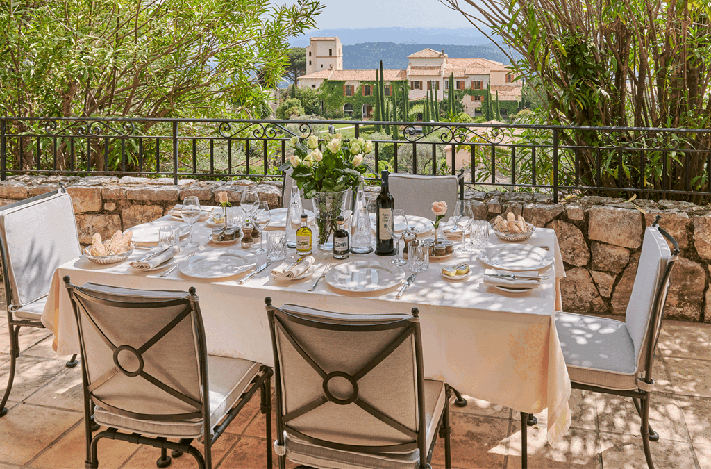 Chateau St Martin al Fresco with a View