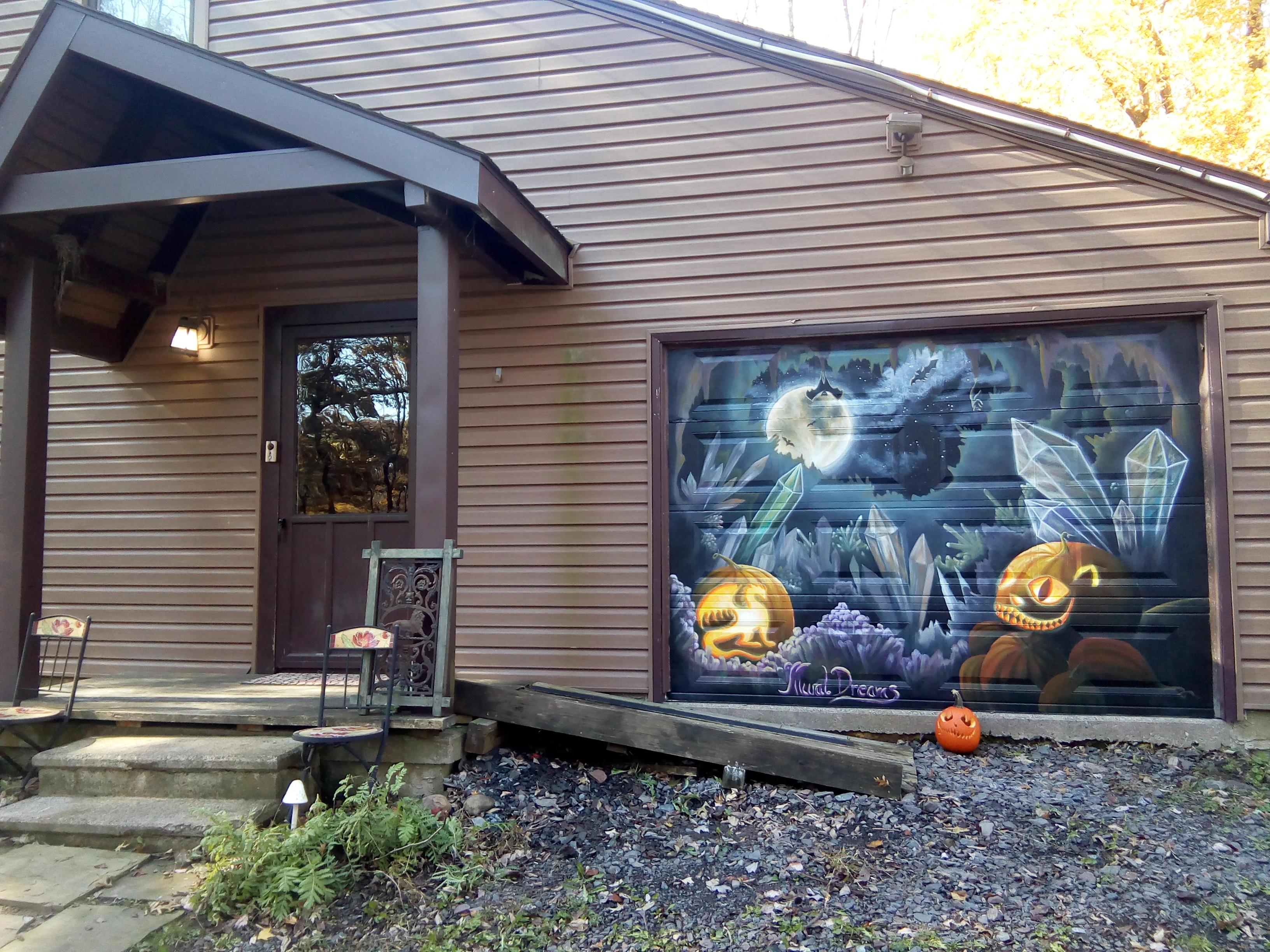 seasonal garage door