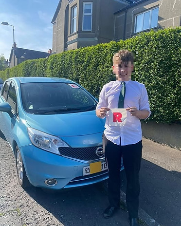 Karyns Driving School - Pass 4