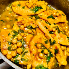 Delicious chicken breasts with chickpeas in middle eastern seasoning