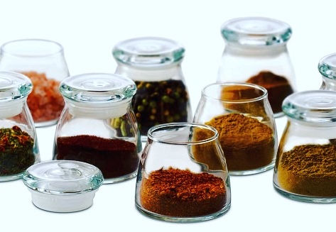 Is it even normal to be so exited about new spice jars? Well   I am!