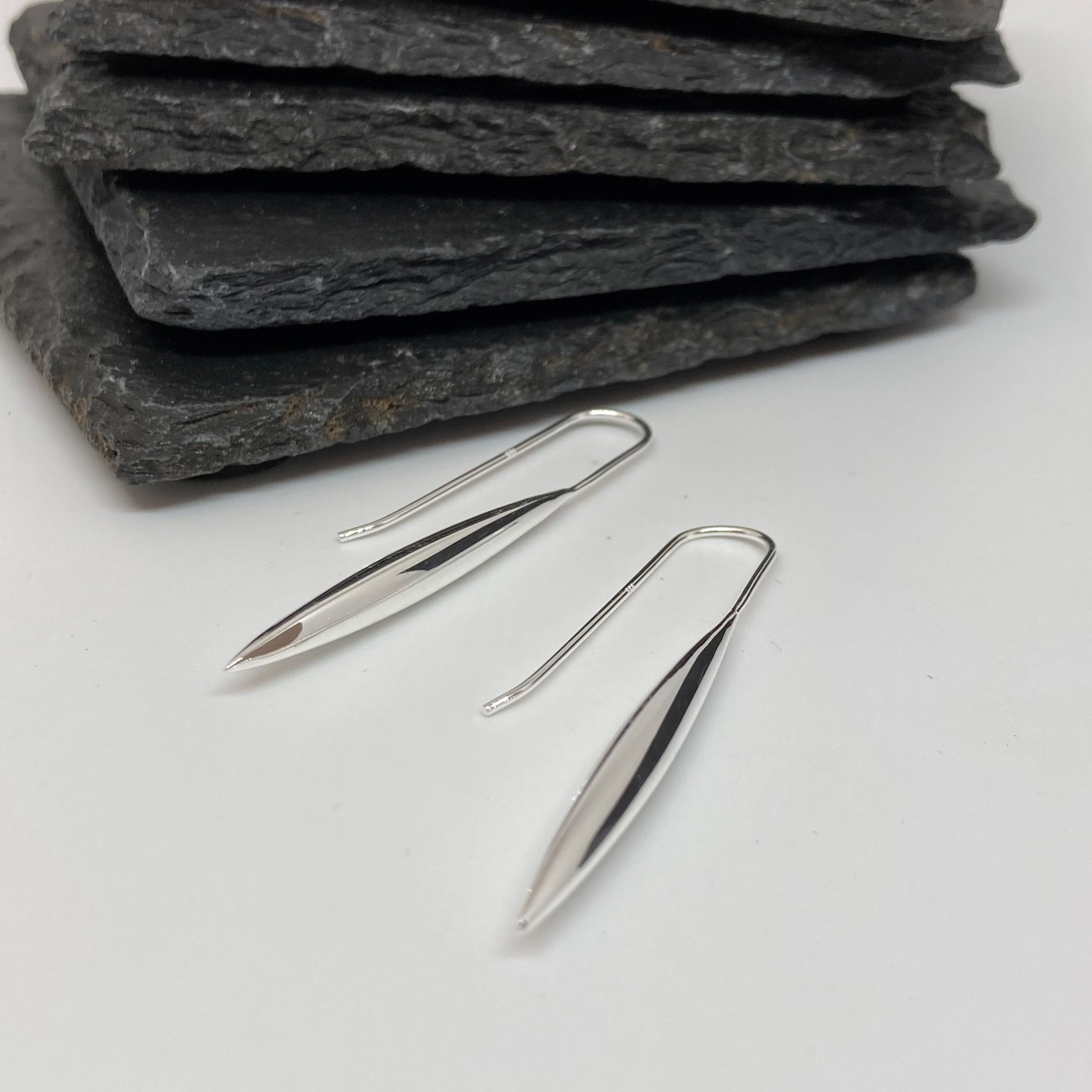 Elegant torpedo drops