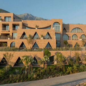 Turizmi Elitar Shqiptar Po Ngritet: Green Coast Hotel – MGallery Collection Në Krye të Performancës Globale