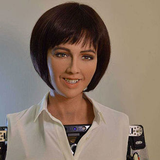 Njihuni me Sophia-n, robotin më të famshëm në planet/ Këshillat e saj për njerëzit, TECH