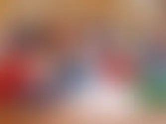 Familja mbretërore dhe kalorësit e shoqërisë së lartë konfirmuan se do të marrin pjesë në Ballin vjetor Debutante në Paris