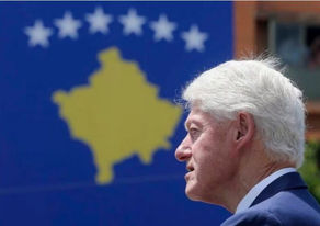 Bill Clinton: Mirënjohës për 25 vjet paqe në Kosovë