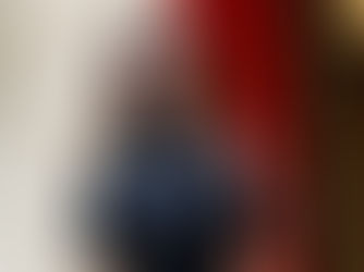 Victoria Beckham largohet nga Parisi me veshjen e saj më të koduar "vajza franceze" ndonjëherë