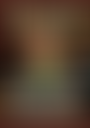 Enika Abazi është një profesore dhe mendimtare shqiptare, e lindur në Tiranë, e formuar në një famil