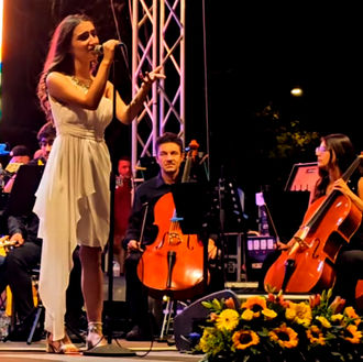 Zhvillohet Festivali i 42-të i Këngës ArbëresheKënga me titull “Për ty”, e interpretuar nga artistja e re Iris Sula, u shpall fituesja e festivalit.                  