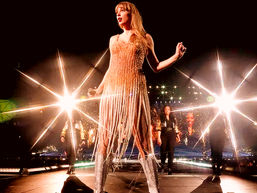 "Taylor Swift". Ikona e Eras Tour është një romantike e vërtetë