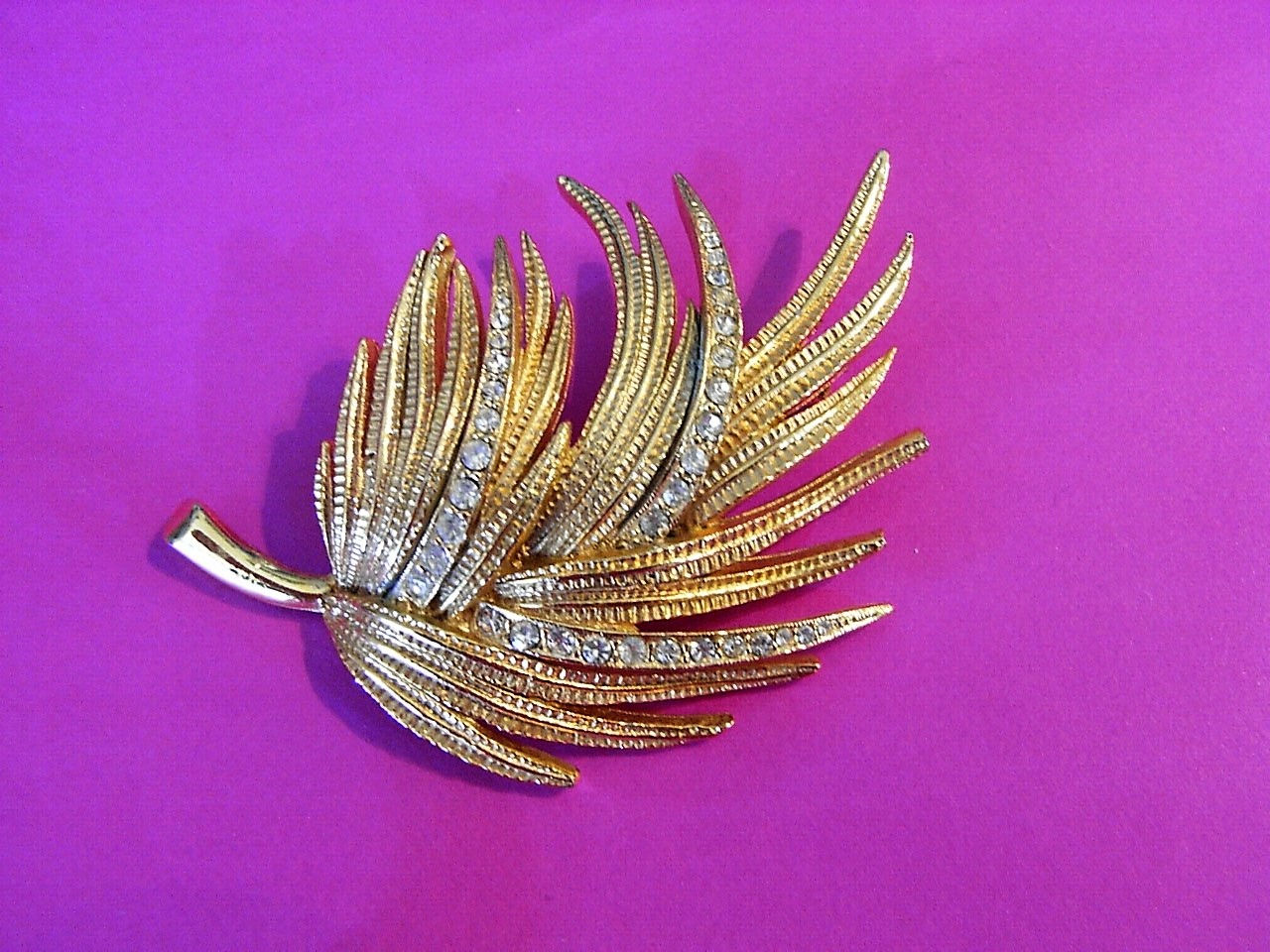 Vintage Diamante Brooch