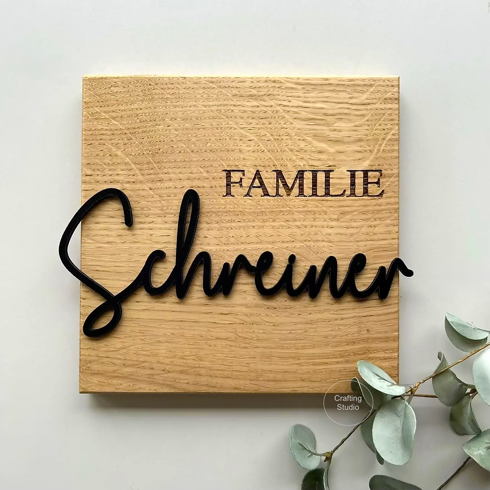 Miniaturbild: Personalisiertes Türschild {Familie} aus Eiche | für DRAUßEN, Vorderansicht
