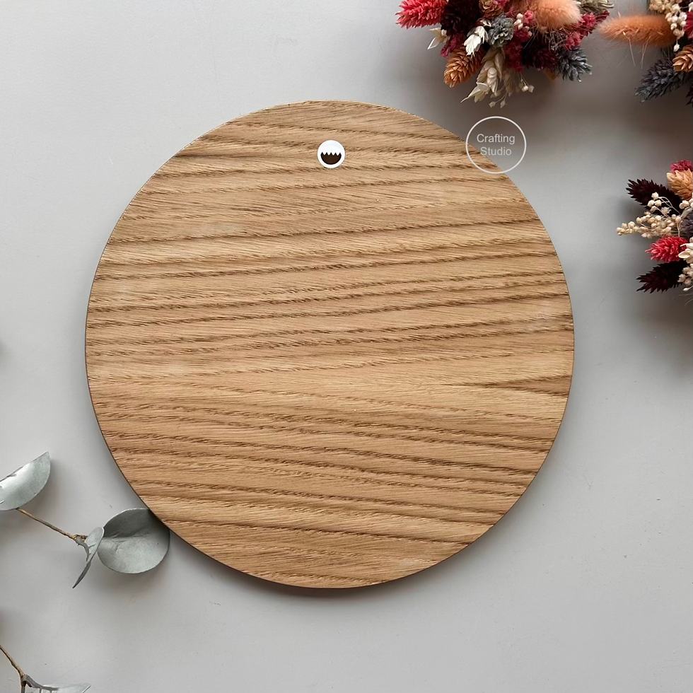 Miniaturbild: Rundes Ferienwohnung Schild aus Holz - individualisierbar | für DRINNEN, Rückseite