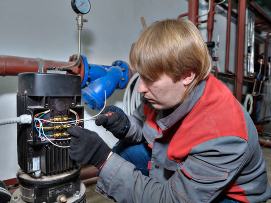 Rewind or Replace? How to Maximize Electric Pump Efficiency in Alberta