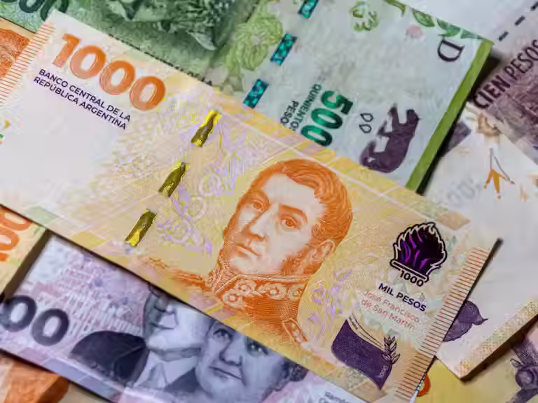 How to Exchange Money and Withdraw Cash in Argentina