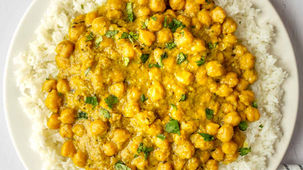 Creamy Coconut Chickpea Curry: August Fresh Food Box