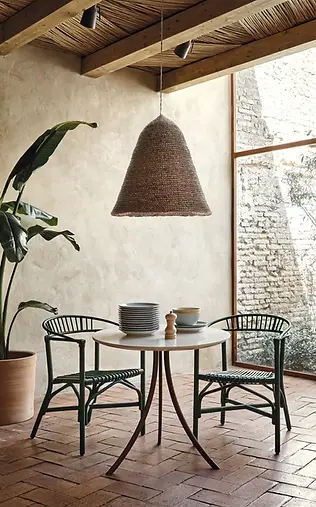 Dining Tables & Chairs for Hotels _ Boutique Lounge Furniture Sets