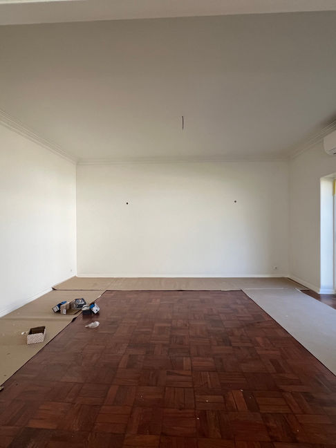 The lack of furniture leaves the area feeling incomplete and dull, making it hard for buyers to see its full potential.
