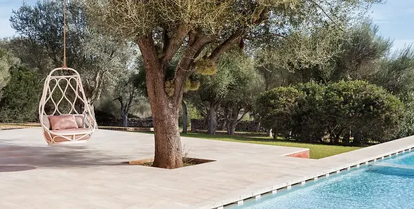 Hotel Pool Lounge Chairs _ Boutique Outdoor Seating for Hospitality