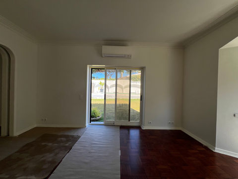 Before transformation: Exterior/interior view of a property in Cascais showing original design and layout prior to Riviera & Co’s luxury renovation