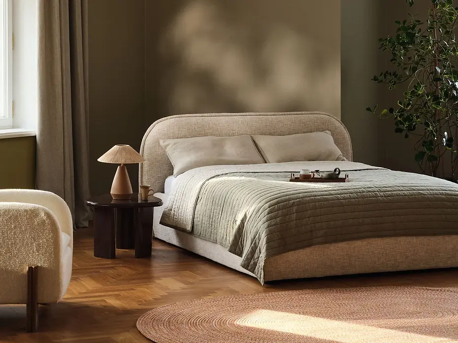 Boutique Hotel Master Beds _ Luxury Bedroom Furniture for Hospitality