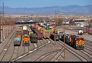 581510ee5fc3a3a71e3080ced4c16d7c--pueblo-colorado-bnsf-railway.jpg