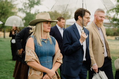 Planning a Bozeman wedding? Get fall inspo, pet-friendly tips, and the best venues in Bozeman, MT for the most joyful, unfiltered “I do.”