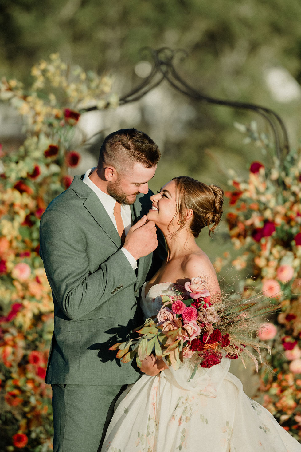 Foster Creek Farm Wedding inspo for couples craving modern farm vibes, stunning views, smart layouts, and design-forward ideas you’ll actually want to steal.