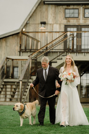 Planning a Bozeman wedding? Get fall inspo, pet-friendly tips, and the best venues in Bozeman, MT for the most joyful, unfiltered “I do.”