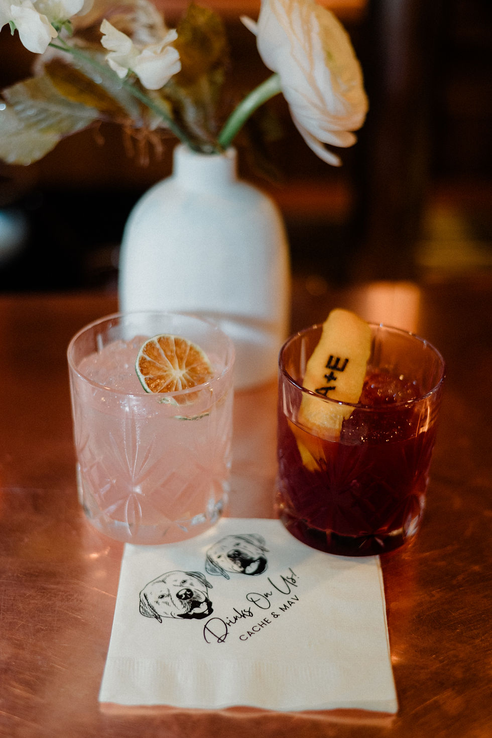 Planning a Bozeman wedding? Get fall inspo, pet-friendly tips, and the best venues in Bozeman, MT for the most joyful, unfiltered “I do."