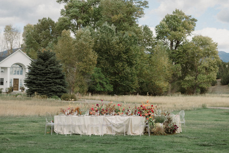 Foster Creek Farm Wedding inspo for couples craving modern farm vibes, stunning views, smart layouts, and design-forward ideas you’ll actually want to steal.